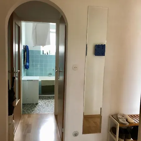 2-zimmer شقة